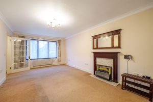 Sitting Room- click for photo gallery